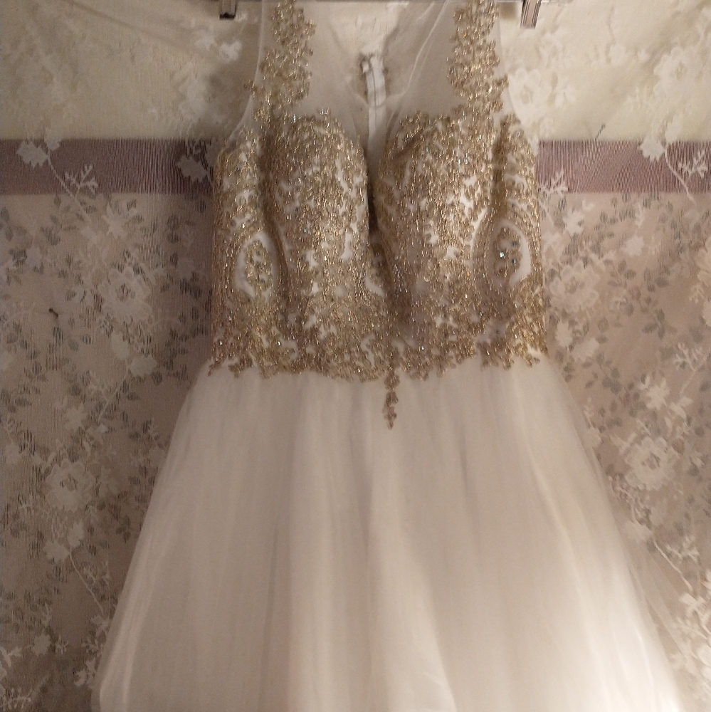 NWOT May Queen white netting over satin with gold embroidery and stones size 12